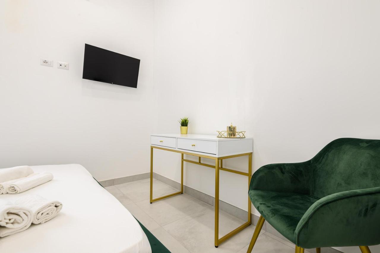Magical Botanic-Charming Apartment Naples Extérieur photo